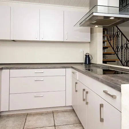 בית נופש Five-bedroom Holiday In 15